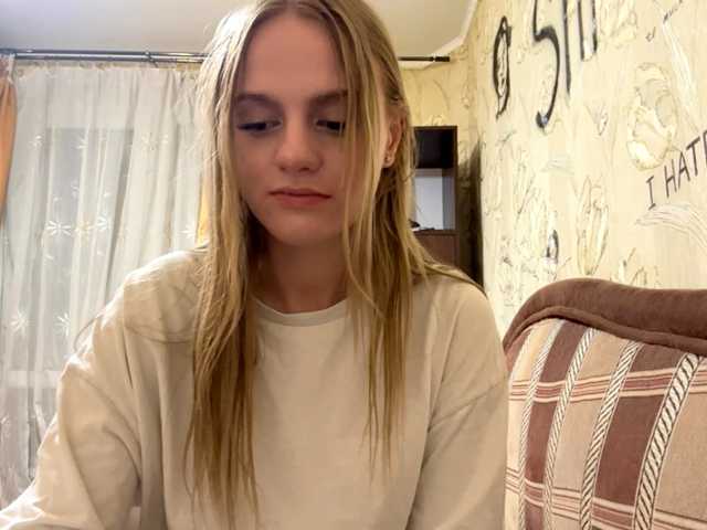 Priscillalatham live cam