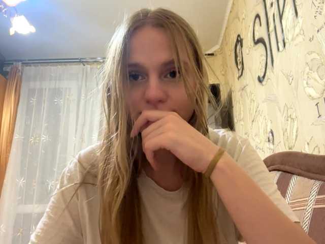 PriscillaLatham live cam on BongaCams