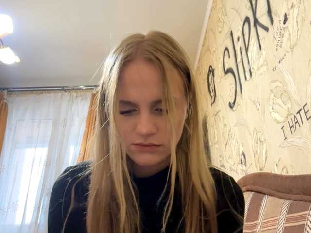 PriscillaLatham webcam