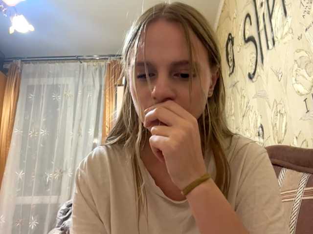 Priscillalatham live cam