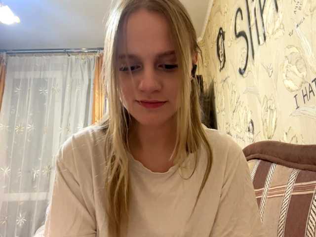 Priscillalatham live cam