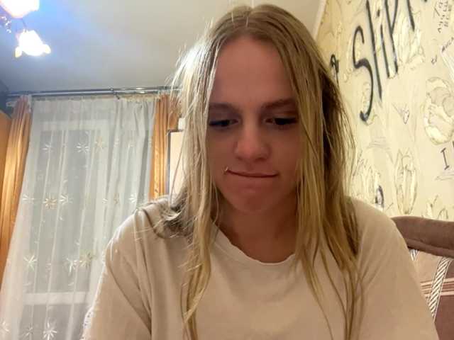 Priscillalatham live cam