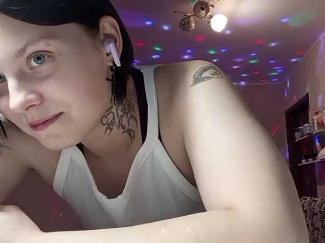 TamelaMaddrey live cam on BongaCams