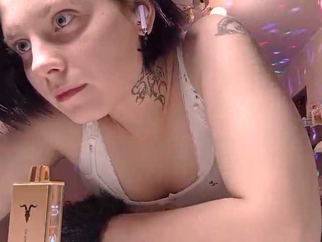 TamelaMaddrey