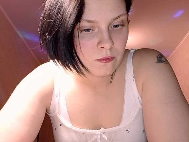 TamelaMaddrey live cam on BongaCams
