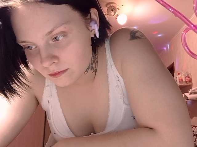 TamelaMaddrey live cam on BongaCams