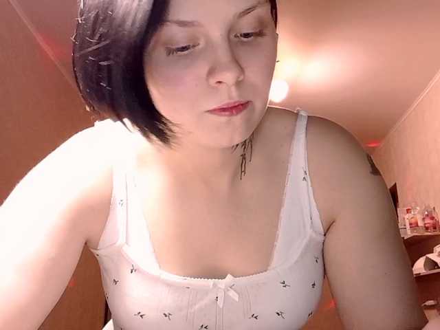 TamelaMaddrey live cam on BongaCams