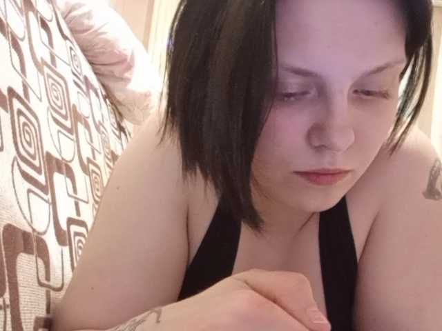 TamelaMaddrey live cam on BongaCams