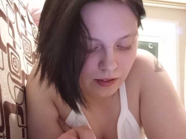 TamelaMaddrey live cam on BongaCams