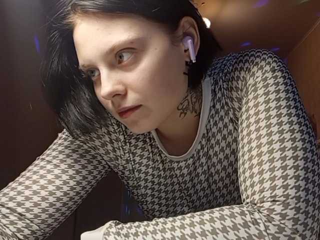 TamelaMaddrey live cam on BongaCams