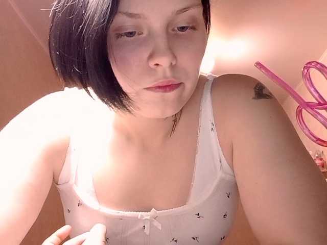 TamelaMaddrey live cam on BongaCams