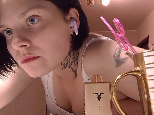 TamelaMaddrey