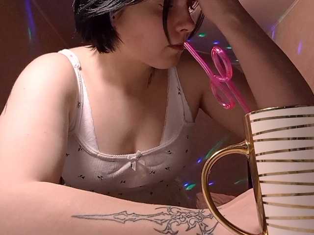 TamelaMaddrey live cam on BongaCams