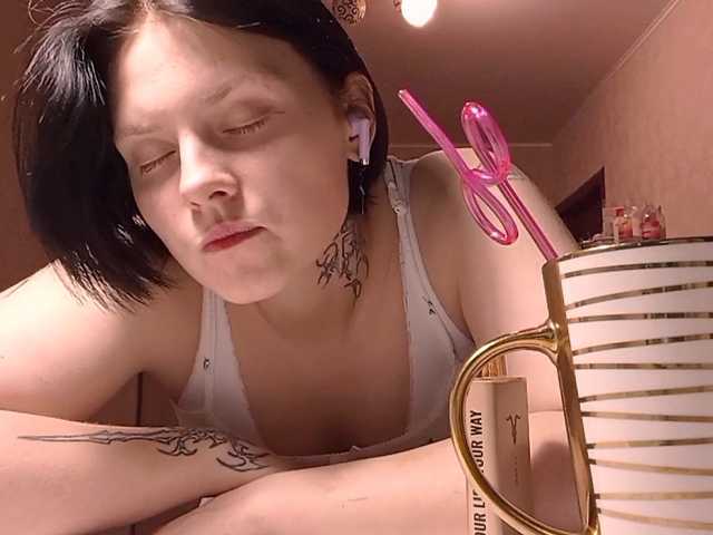 TamelaMaddrey live cam on BongaCams