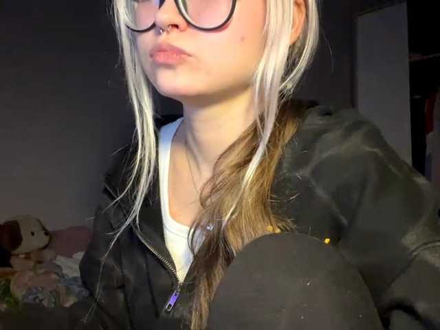 DeniseLindroth live cam on BongaCams