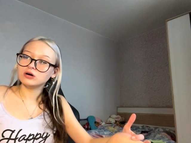 DeniseLindroth live cam on BongaCams