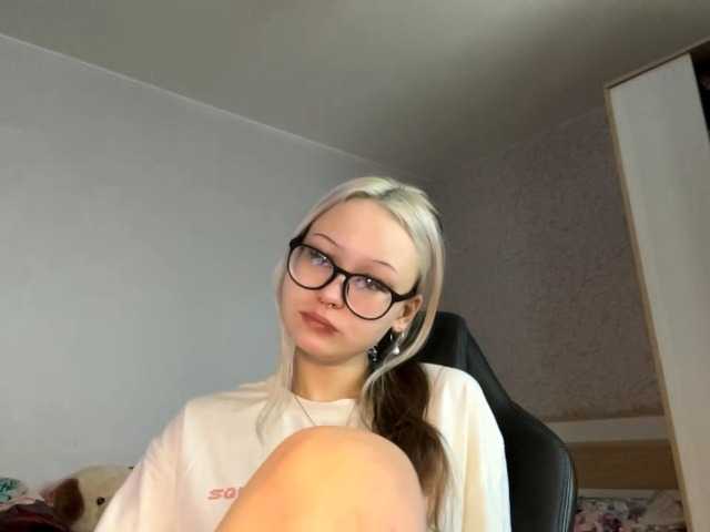 DeniseLindroth live cam on BongaCams