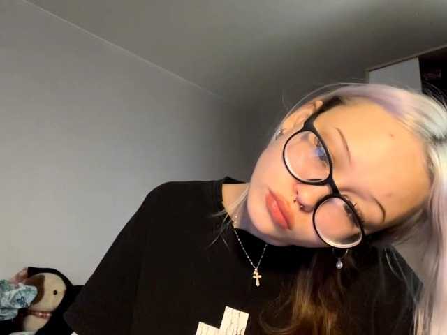 DeniseLindroth live cam on BongaCams