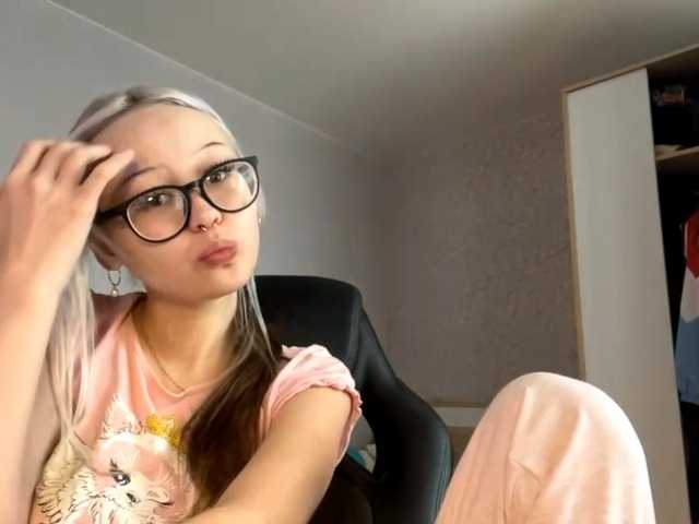 DeniseLindroth live cam on BongaCams