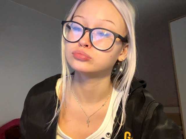 DeniseLindroth live cam on BongaCams