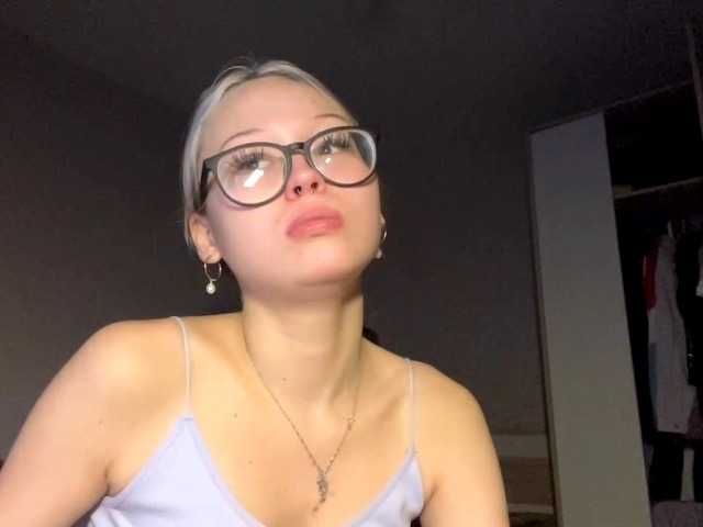 DeniseLindroth live cam on BongaCams