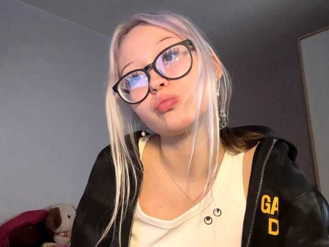 DeniseLindroth live cam on BongaCams