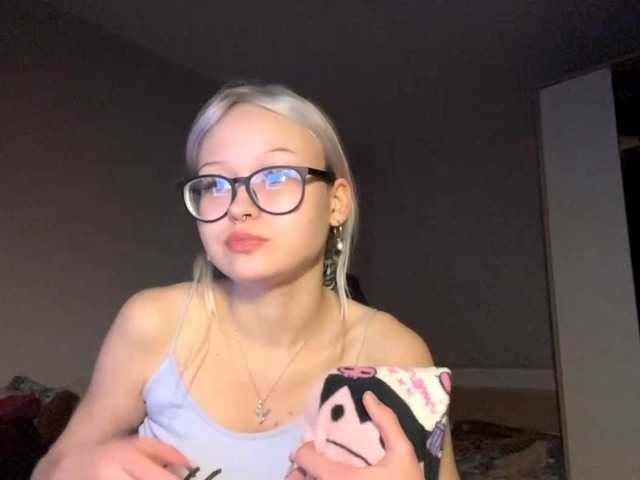 DeniseLindroth live cam on BongaCams