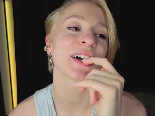 maramiracless live cam on BongaCams