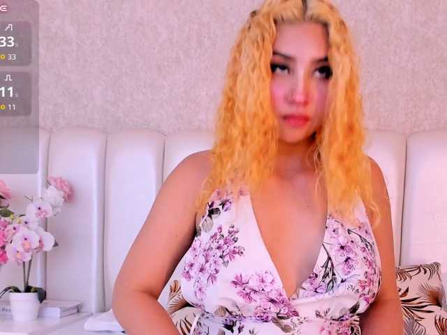 Cherry-Velvet live cam on BongaCams