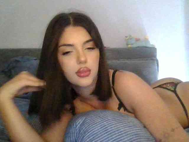 naomimulan webcam