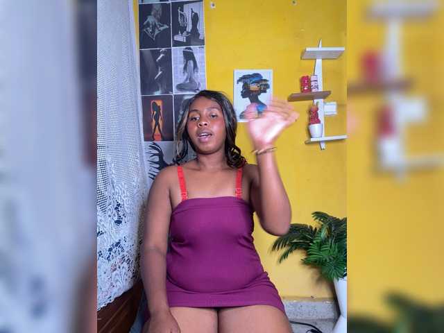 JENYLA live cam on BongaCams