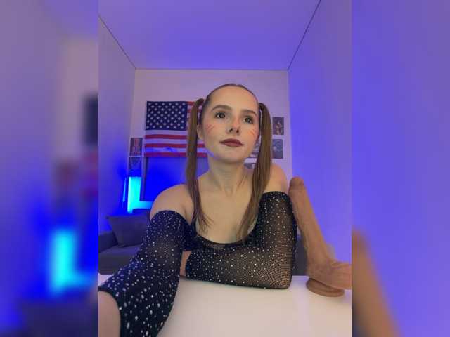 Kali-Kiss live cam on BongaCams