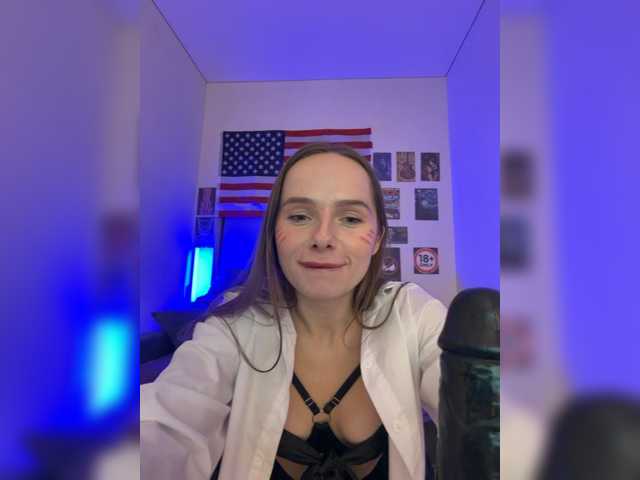 Kali-Kiss live cam on BongaCams