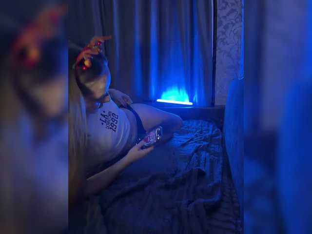Kali-Kiss live cam on BongaCams