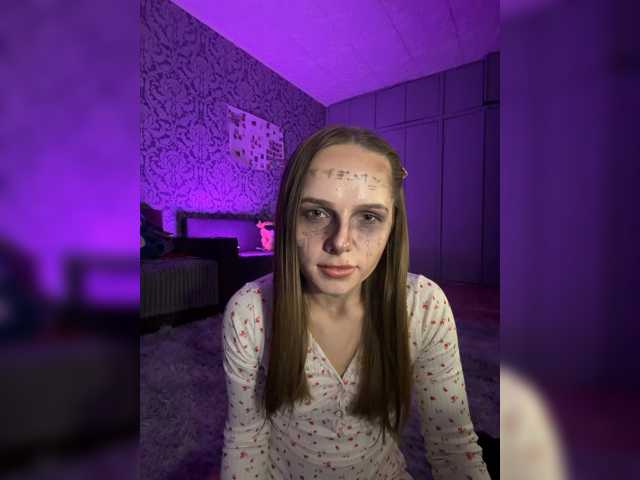 Crazy_aria live cam on BongaCams