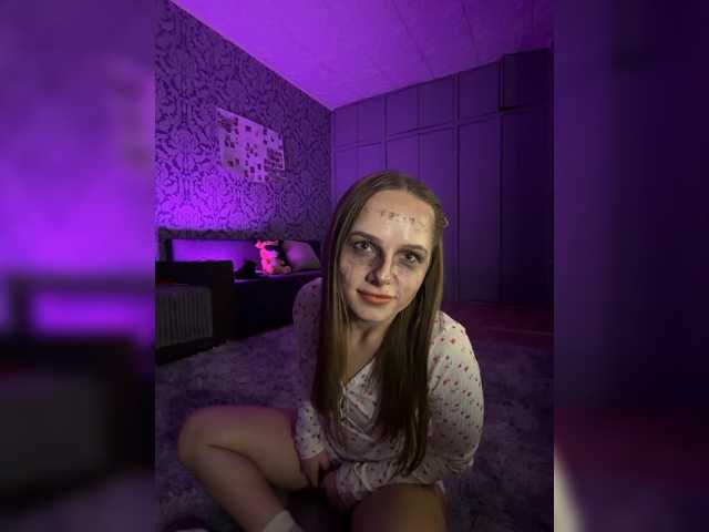 Crazy_aria live cam on BongaCams