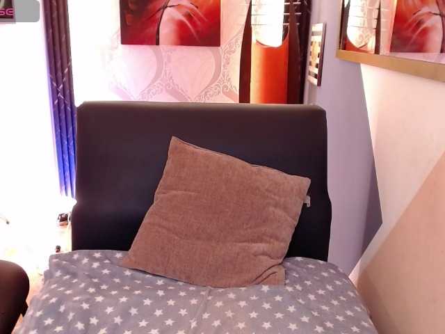dollw-sohofiahx live cam on BongaCams
