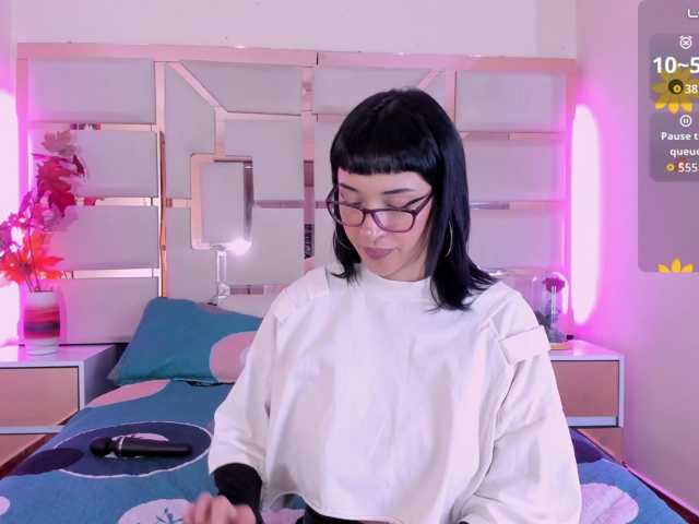 ayla-bellamy live cam on BongaCams