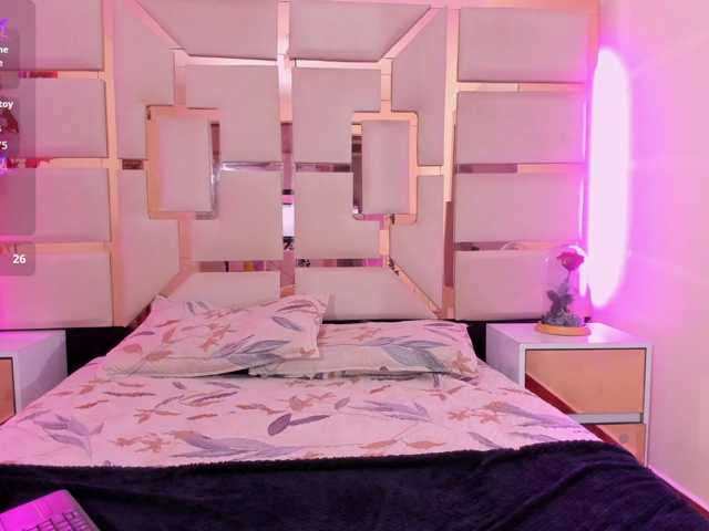 ayla-bellamy live cam on BongaCams