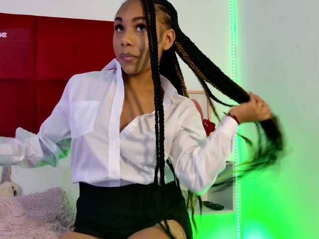 Erika-moore