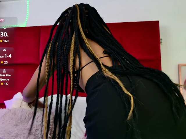Erika-moore live cam on BongaCams