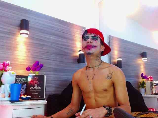 Skinnycutte