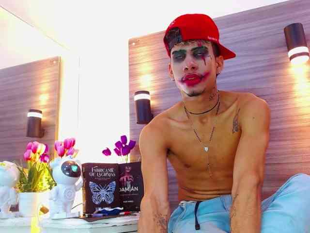 Skinnycutte