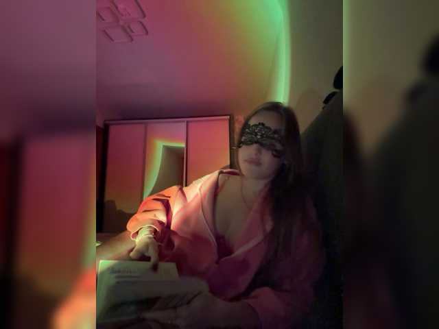 Sashasiii live cam on BongaCams