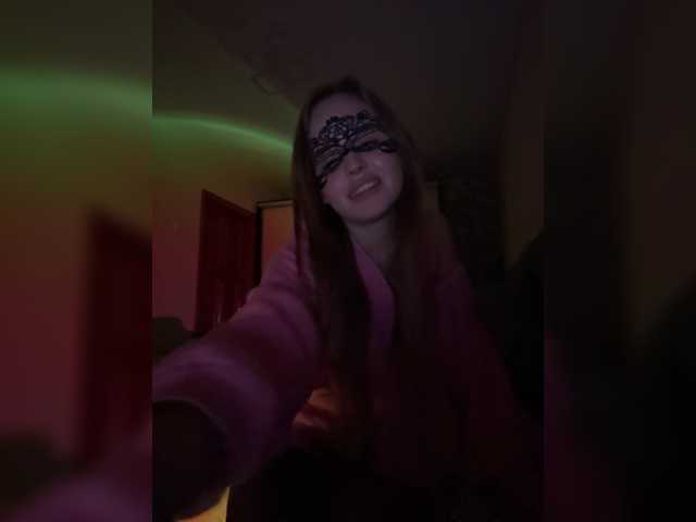 Sashasiii live cam on BongaCams