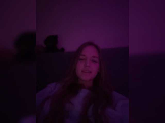 Sashasiii live cam on BongaCams
