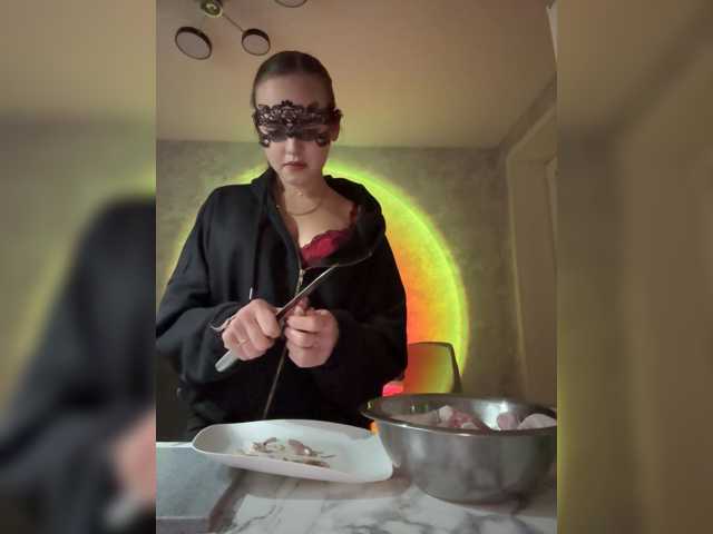 Sashasiii live cam on BongaCams