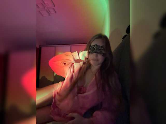 Live трансляция Sashasiii - slutnetki.online