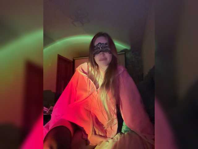 Sashasiii live cam on BongaCams