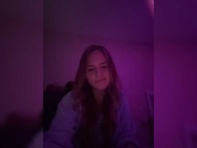 Sashasiii live cam on BongaCams